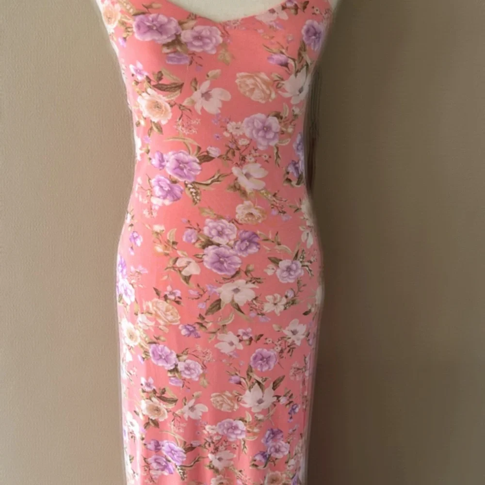 Pink floral print maxi dress - Picture 8 of 12